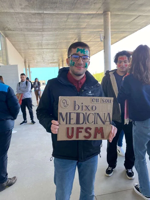 Lucas Hernandes, aprovado em Medicina UFSM